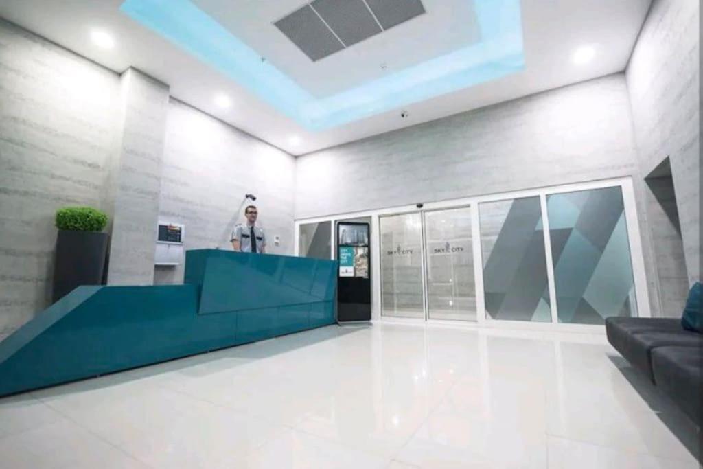 Cevahir Sky City Apartment With Spa, Pool & Fitness Included Skopje Exterior foto